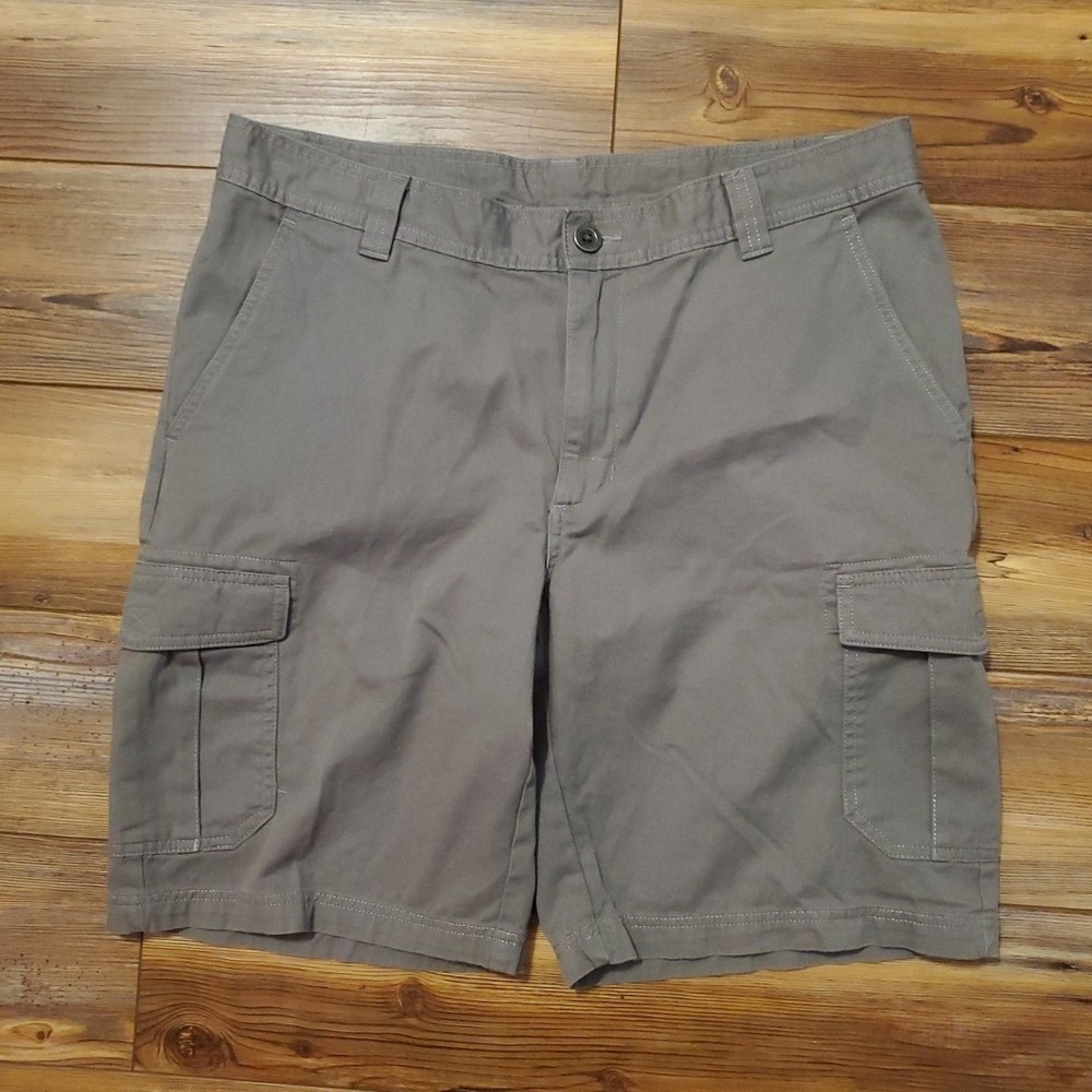 Columbia Mens Gray Cargo Shorts 36 Cotton Hiking Outdoors 10in Inseam XM4835